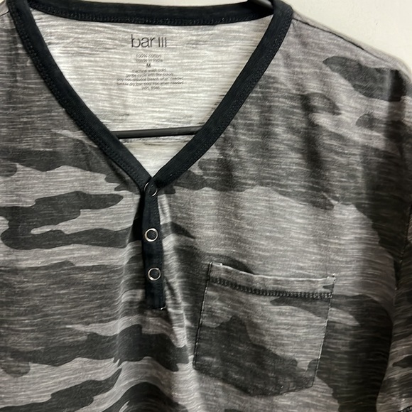 Camo 3 button T shirt Black / Gray - Picture 3 of 4